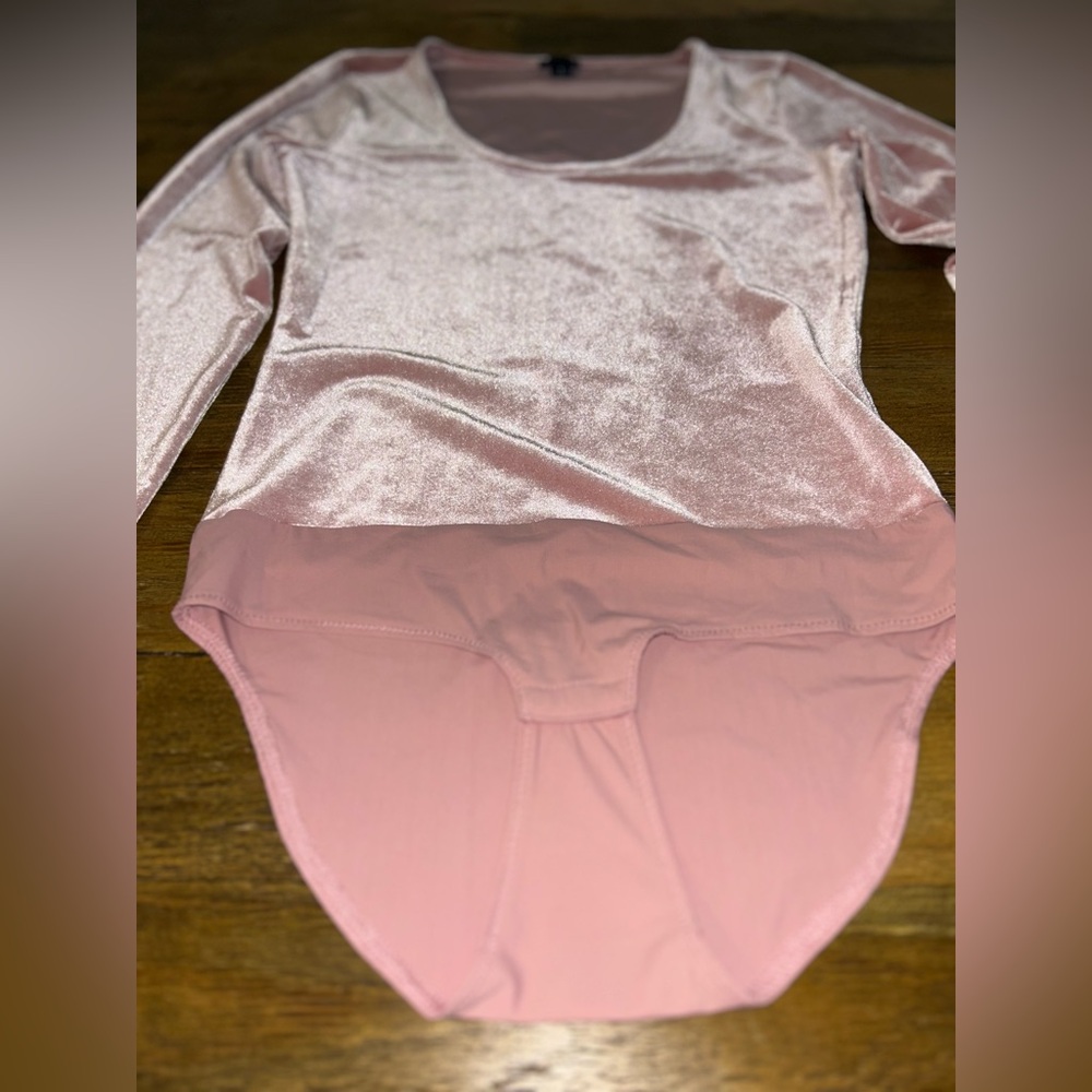 💖5 for $50💖CREW Pink velvet long sleeve bodysuit balletcore - Picture 5 of 11